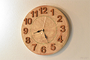 檜の掛け時計２１
