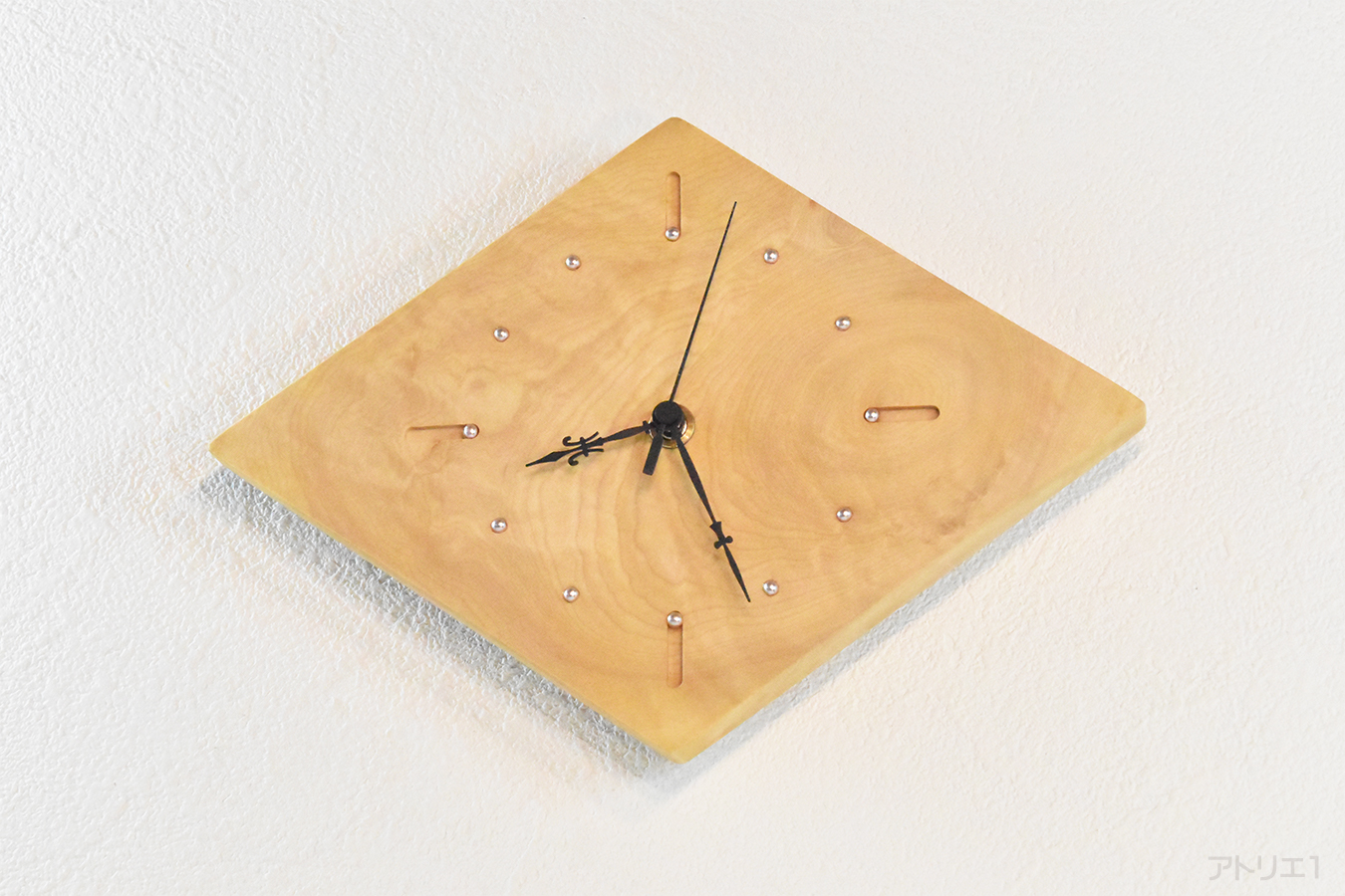 木の時計　掛時計   栃 木の時計掛時計 栃